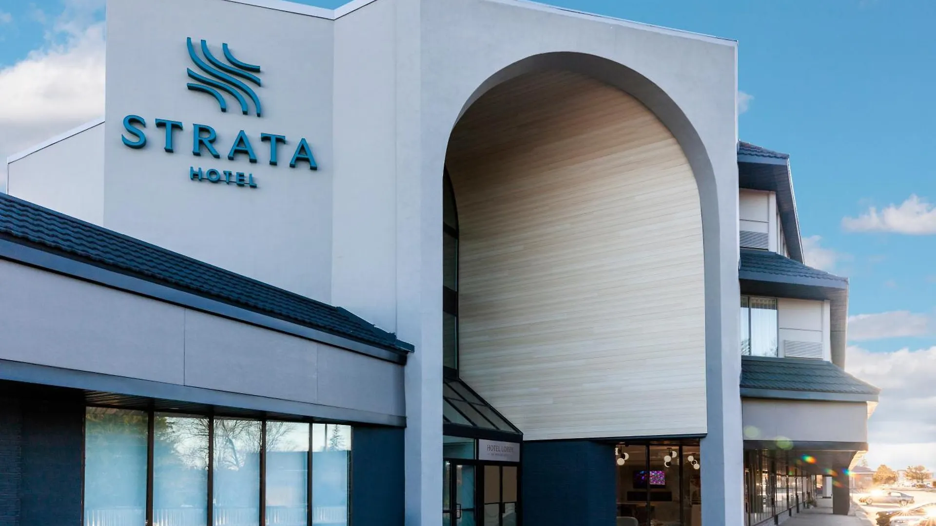 4 Smart 3-Star Hotels Near Kingston Memorial Center