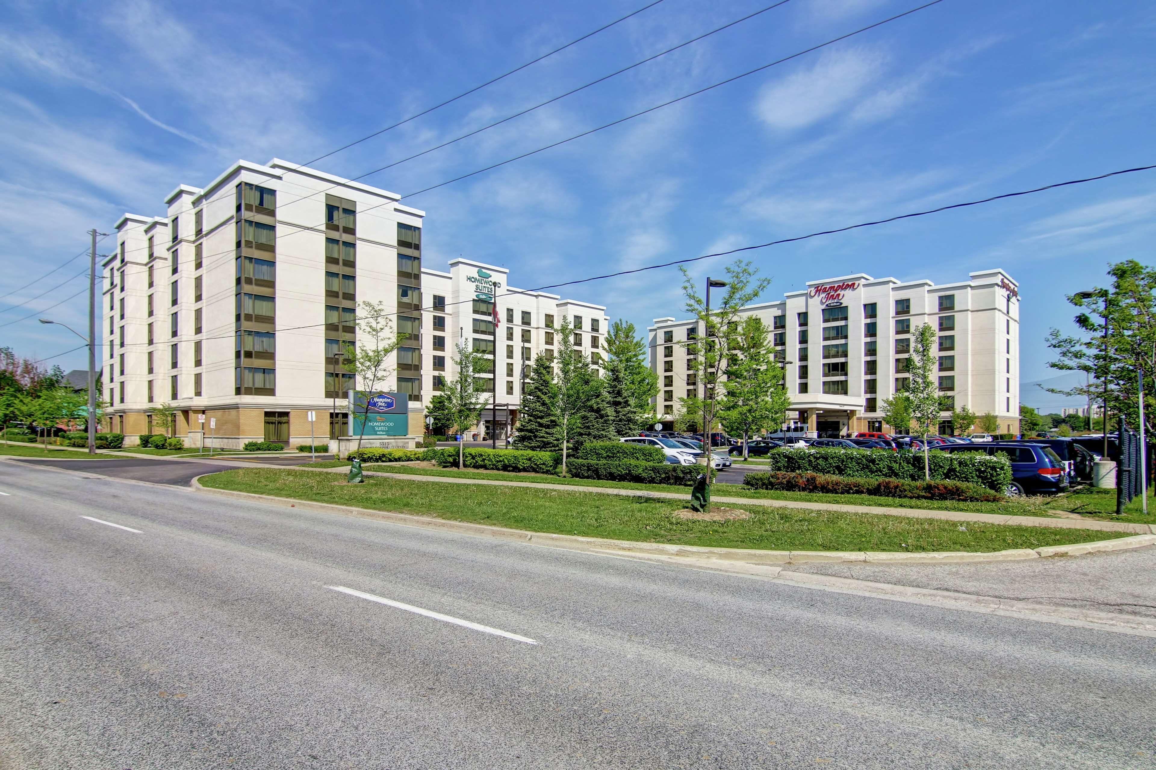 4 Family Hotels Near Mississauga Convention Centre Worth Booking