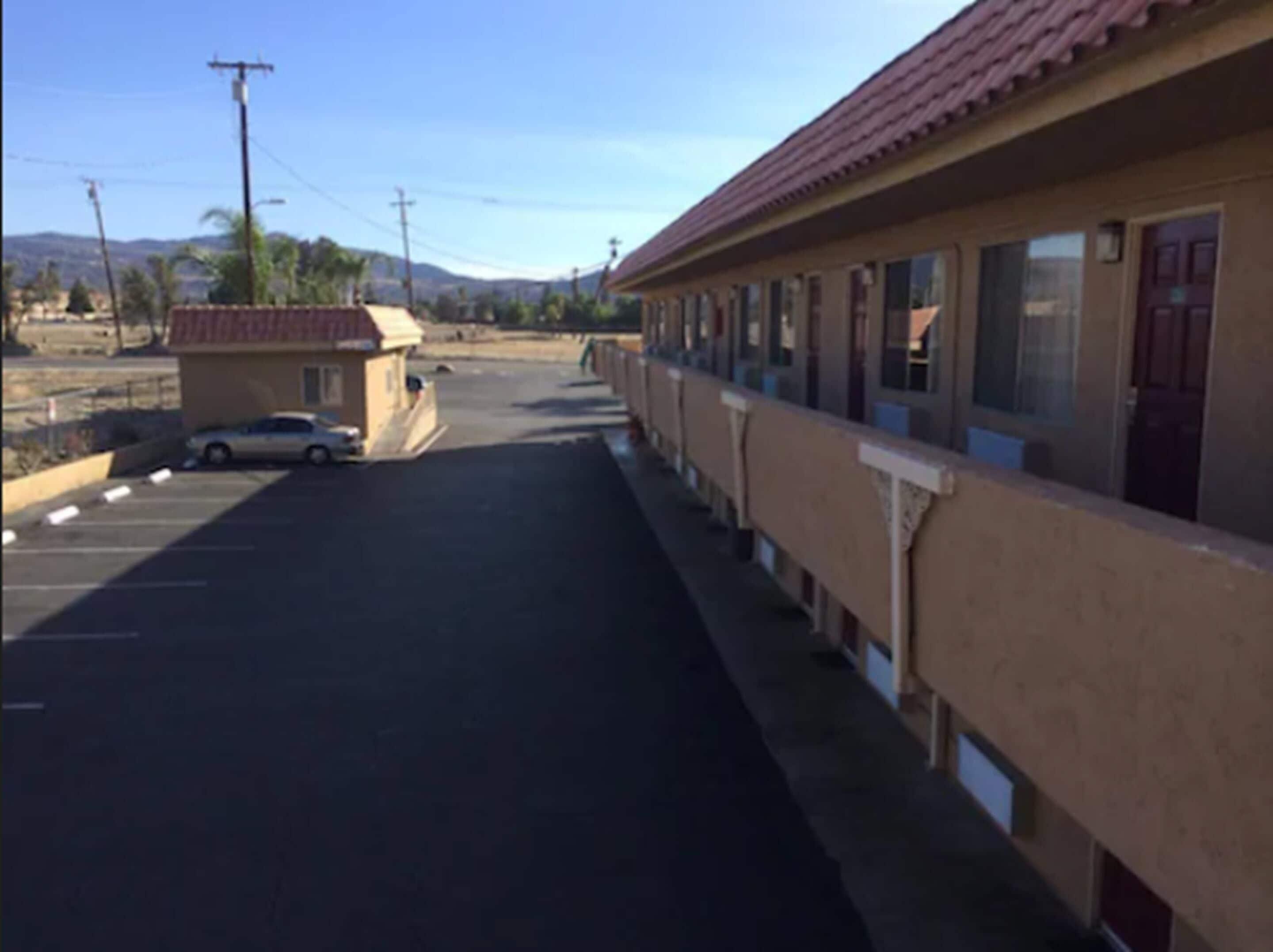 Staying In Southern California: 4 Couple Hotels Compared